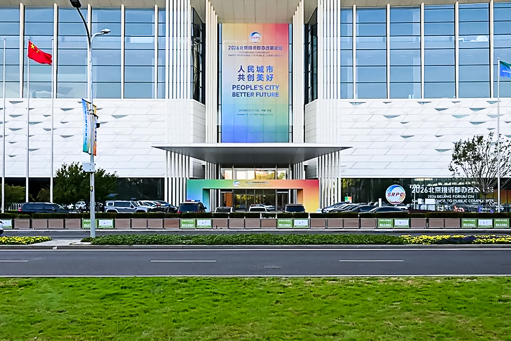 02-02.jpg